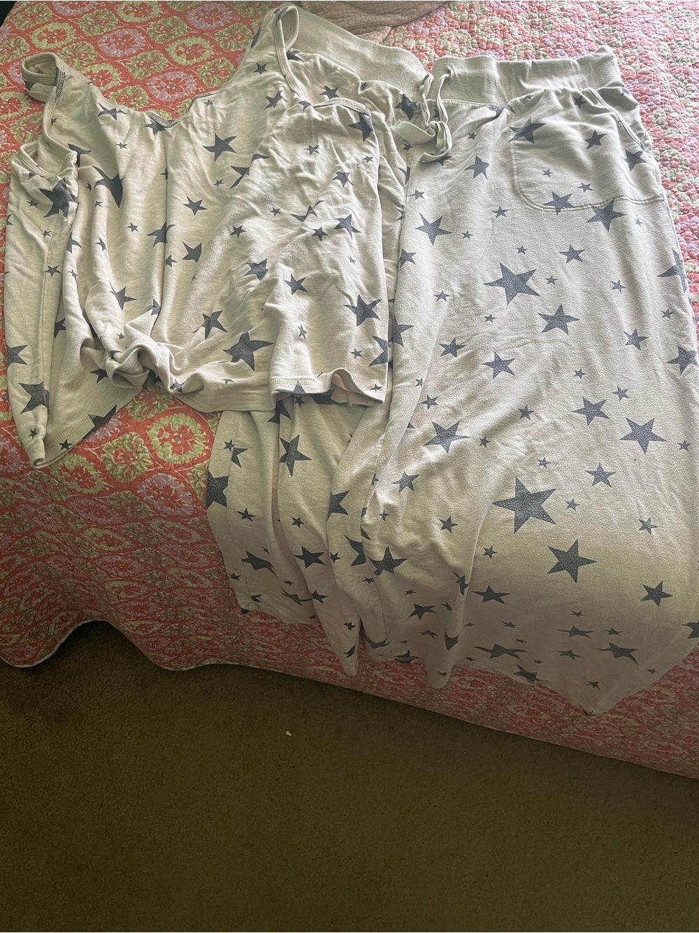 torrid Light Gray Star-Print Pajama Set